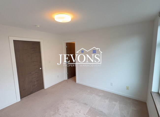 Building Photo - Coming soon - 3 Bedroom, 2.5 Bathroom 3-Story Townhouse Across From Adams Elementary School
