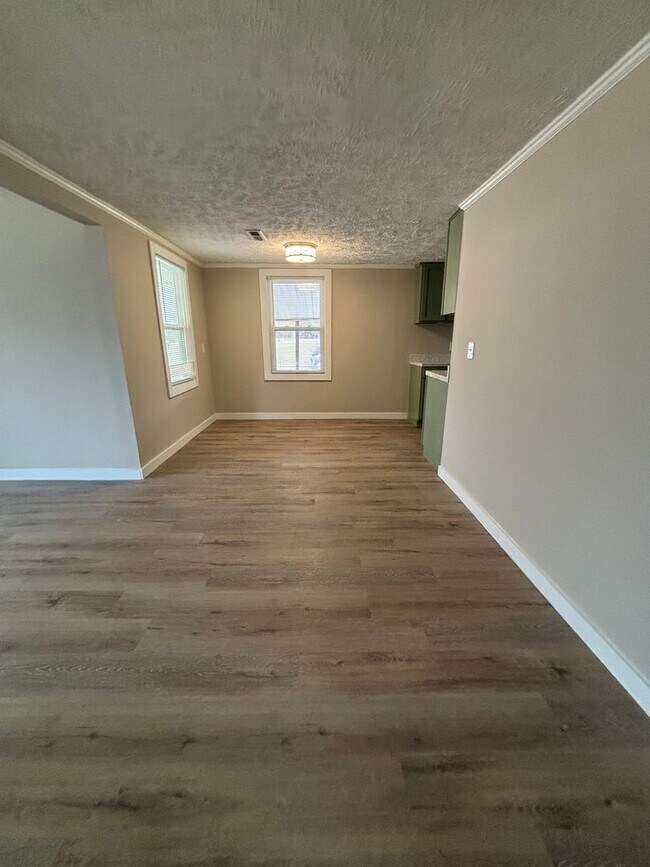 Building Photo - 224 Spring Creek Law Rd