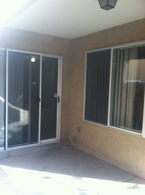 Building Photo - Amazing Mountain Views! Awesome Townhouse ...