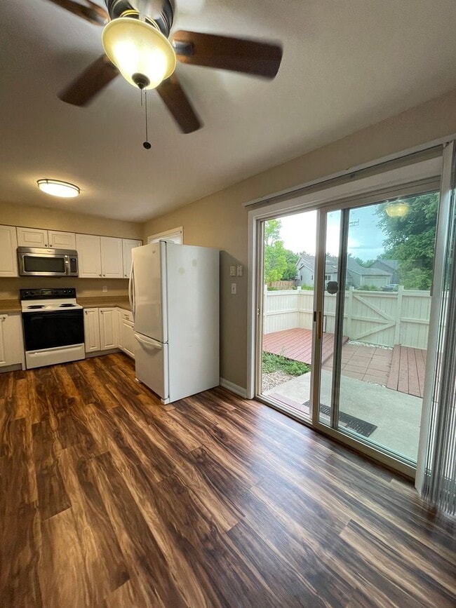 Building Photo - 1269 Solstice Ln