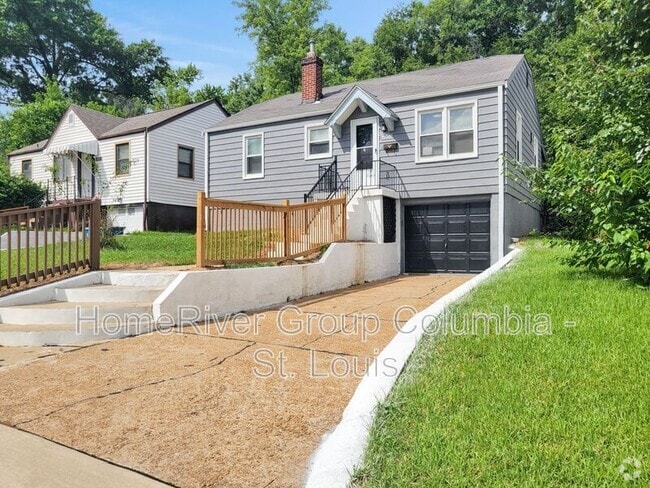 Building Photo - 7445 Calvin Ave