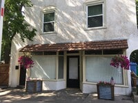 Building Photo - 1211 23rd Ave NE