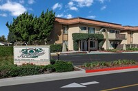 Building Photo - Los Arbolitos Apartments, Oxnard