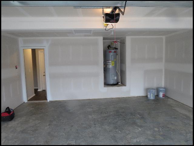 Building Photo - 1935 Auburn Hills Dr