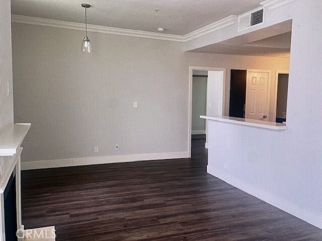 Building Photo - 10983 Wellworth Ave