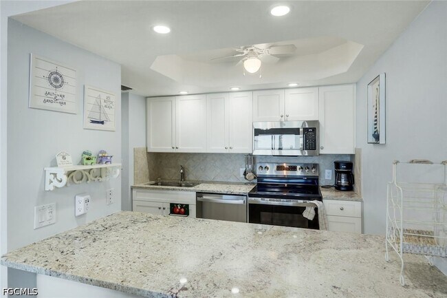 Building Photo - 25840 Hickory Blvd