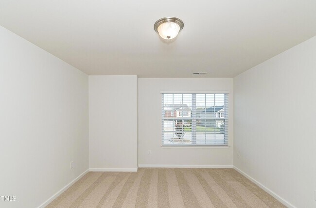 Building Photo - 6733 Osprey Landing Dr