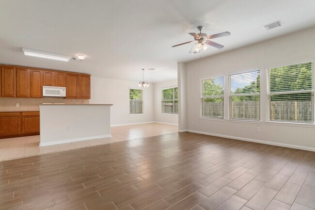 Building Photo - 615 Timberstand Ln