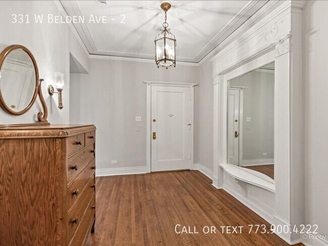 Building Photo - 331 W Belden Ave