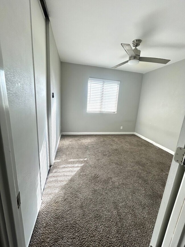 Building Photo - Welcoming 3 Bedroom 1.5 Bathroom Home ** MOVE IN SPECIAL**