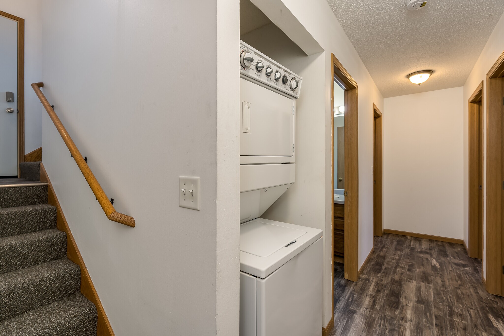 Building Photo - 113 Balcerzak Dr