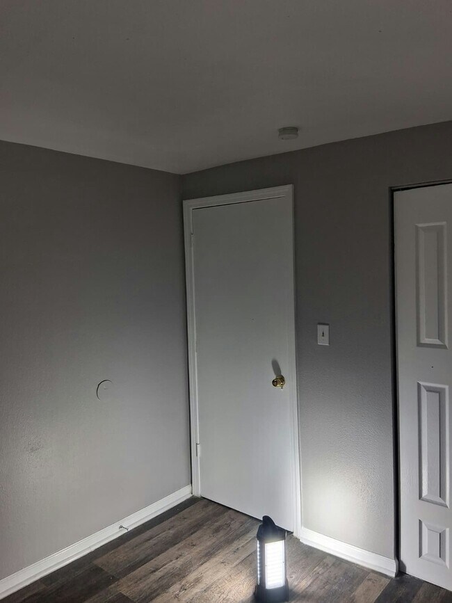 Building Photo - 13540 Superior Ave