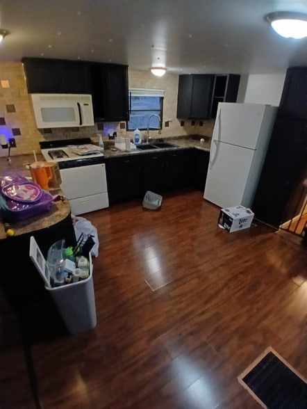 Building Photo - 4825 Marshall Ct