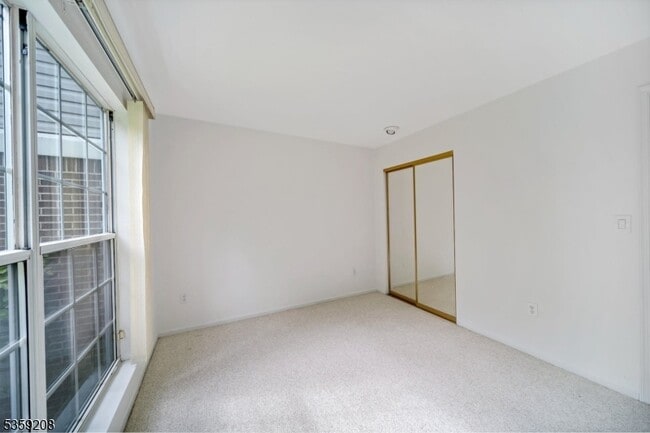 Building Photo - 1449 Teresa Dr