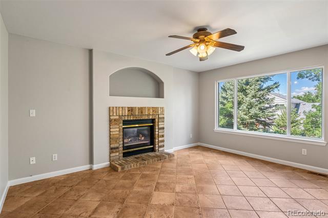Building Photo - 16221 Bluebonnet Dr