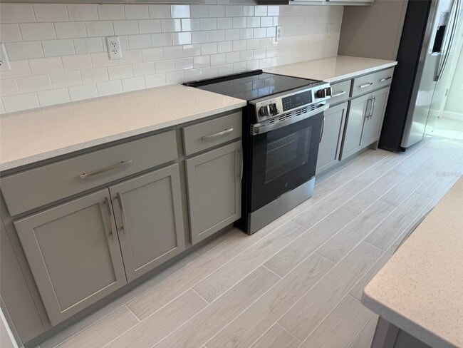 Building Photo - 619 Pothos St