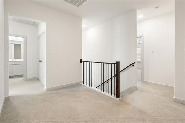 Building Photo - 2716 Starburst Dr
