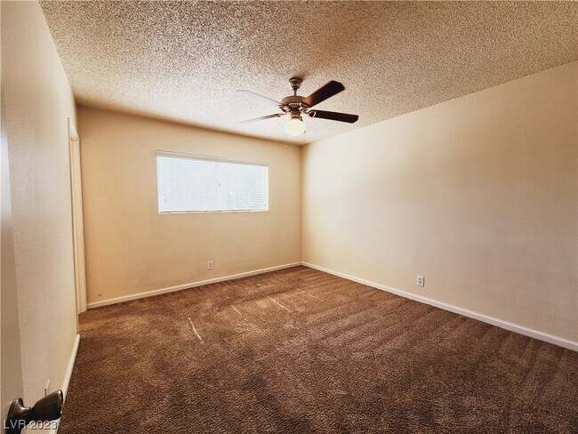 Building Photo - 4605 Cinderella Ln