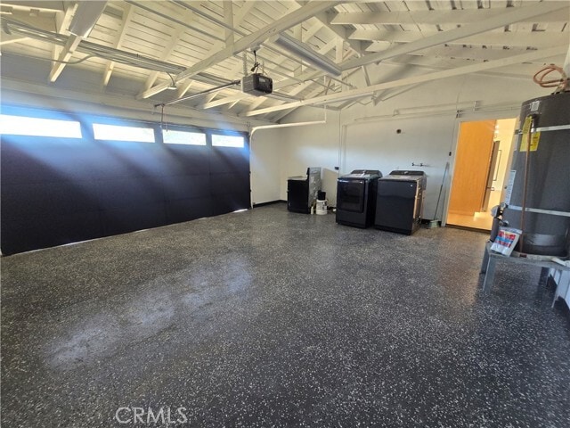 Building Photo - 1531 Elm Dr