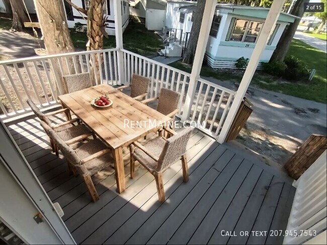 Building Photo - 516 SE 4th St