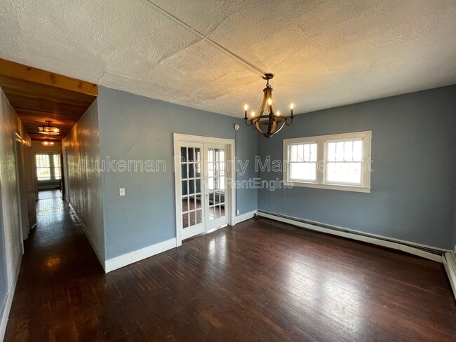 Building Photo - 428 S Westnedge Ave