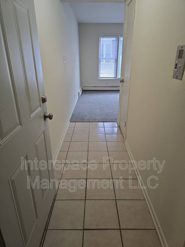 Building Photo - 9841 S Harlem Ave