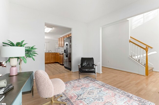 Building Photo - 301 Carnahan Dr