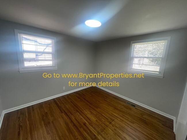 Building Photo - Nashville - 2 Bedroom