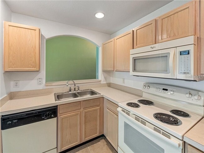 Building Photo - 14250 Boca Key Dr