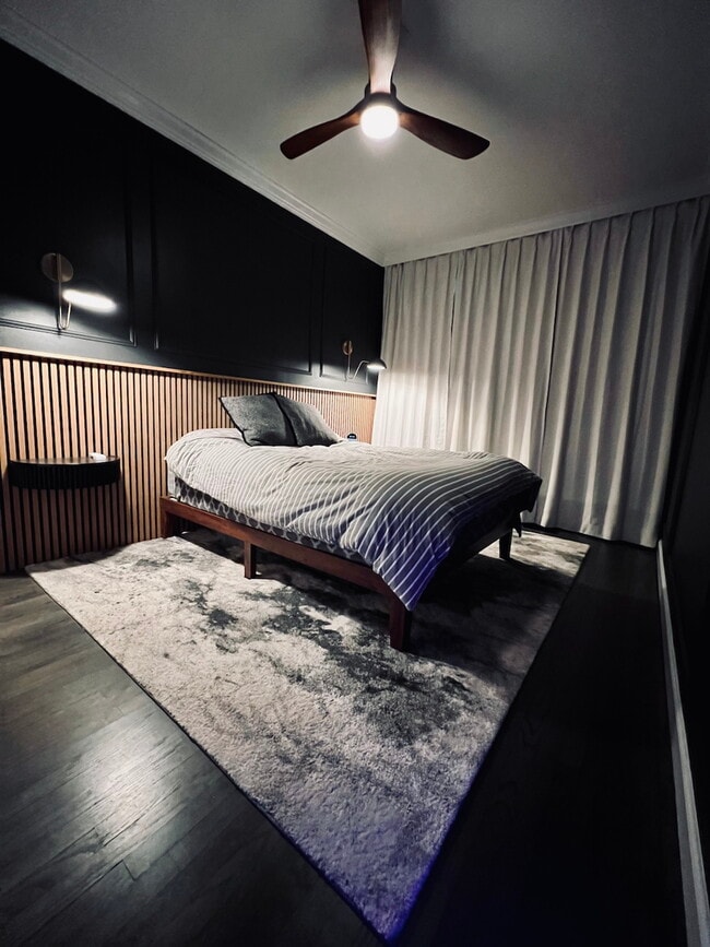 Building Photo - 2944 N Broadway