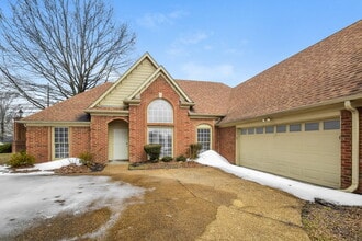 Building Photo - 9922 Lacee Ln