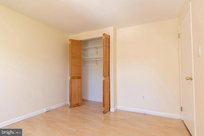 Building Photo - 13205 Black Walnut Ct