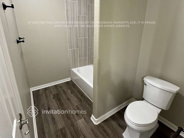 Building Photo - 226 Brookdale Dr