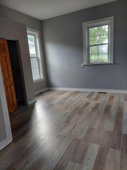 Bed #3 - 705 W Healey St