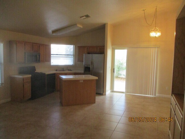 Building Photo - 8216 Grassy Point Cir