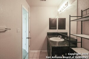 Building Photo - 1125 Brown Rock Dr