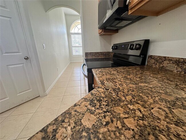 Building Photo - 10955 Lemay Dr