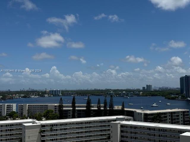 Building Photo - 18021 Biscayne Blvd