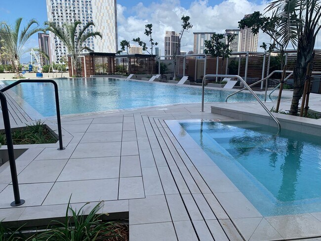 Building Photo - Immaculate studio at A'ali'i at Ward Village