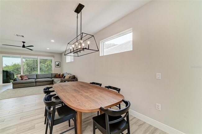Building Photo - 1079 Waterline Ct