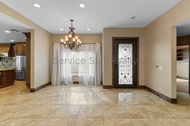 Building Photo - 6540 E Wildcat Dr