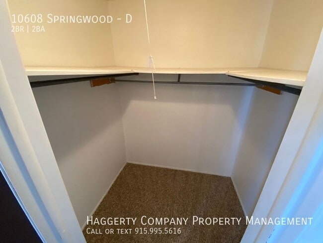 Building Photo - 10608 Springwood-D