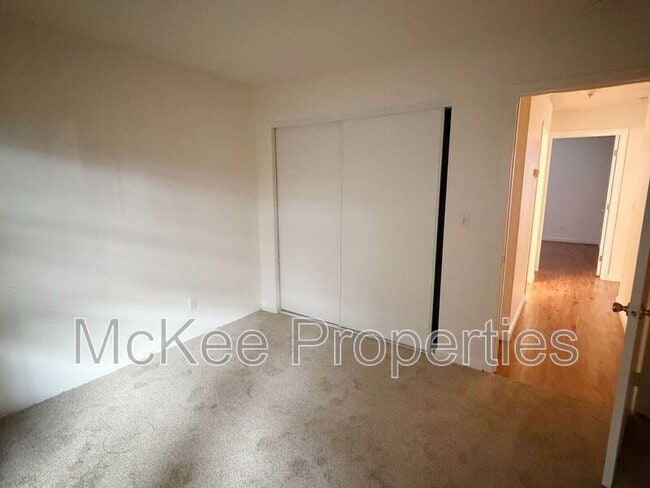 Building Photo - 3028 Juniper St