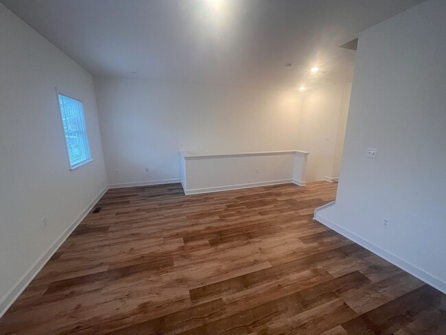 Building Photo - 3-Level New Construction Townhome