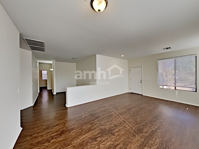 Building Photo - 10253 E Jerome Ave