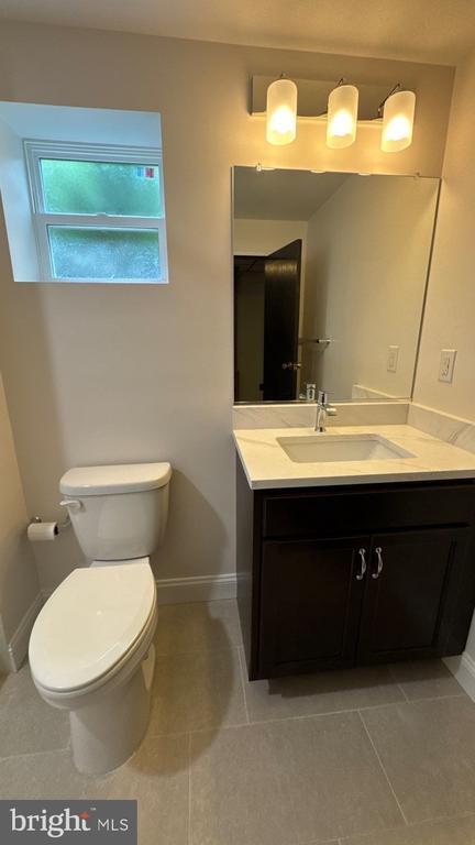 Building Photo - 5157 Bonnie Acres Dr