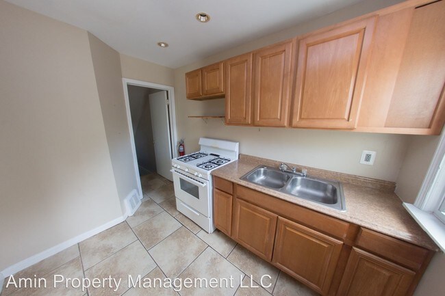 Building Photo - 76-98 Martin Luther King Jr Blvd S