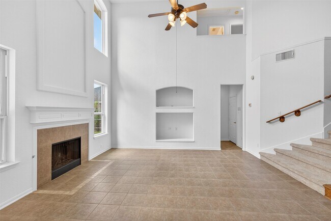 Building Photo - 3031 Reindeer Run