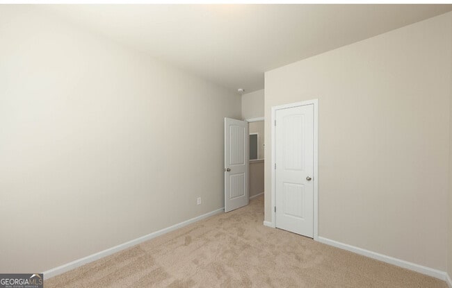 Building Photo - 151 Cherokee Rose Dr