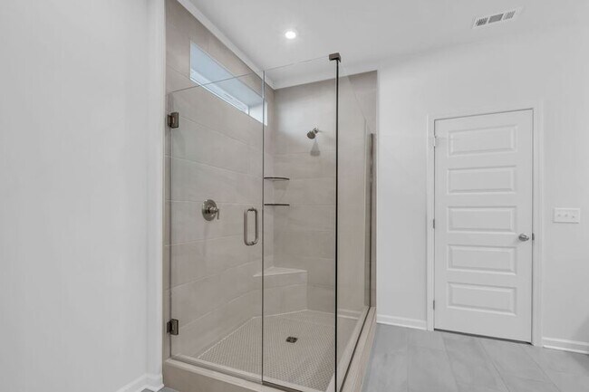 Building Photo - 953 Pleasant Ridge Run